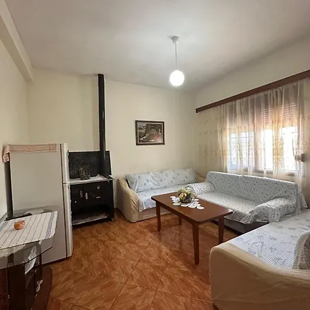 Apartment Leo